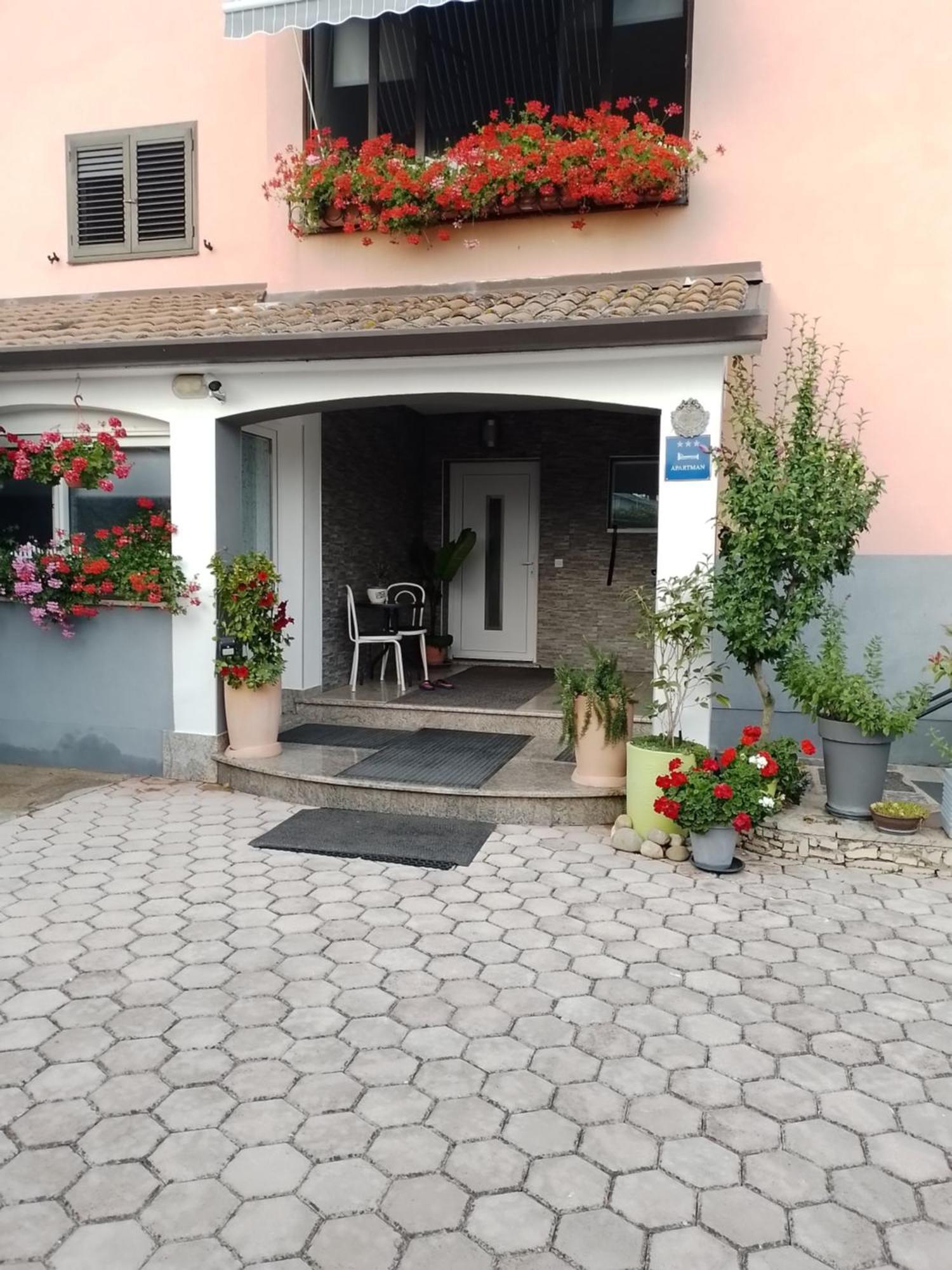 Apartman Olga Umag Exterior foto